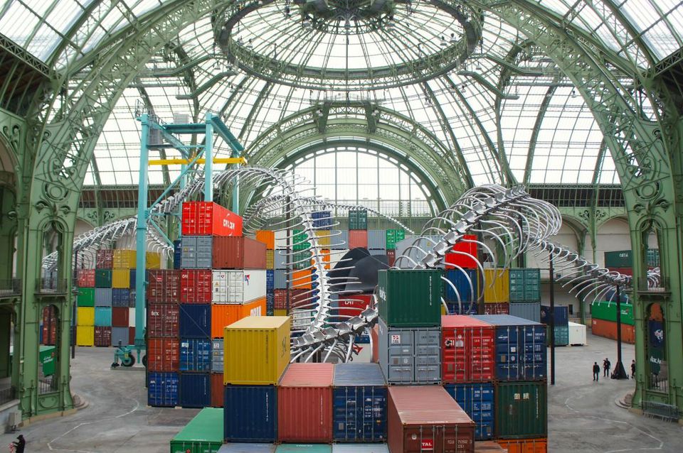 Monumenta 2016 - boxes and a serpent skeleton